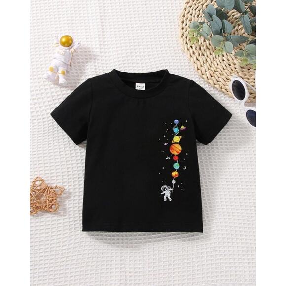 SheIn Kids Planet & Astronaut Print Crew Neck Short Sleeve T-Shirt Boy’s Size 5Y - Picture 1 of 6